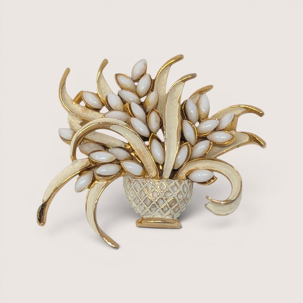 1960s ART White Cabochon Flower Basket Brooch